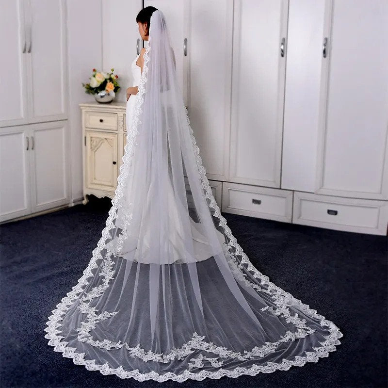 Bridal White veil with comb with Front Face Layer [ 3.5 Meter ]